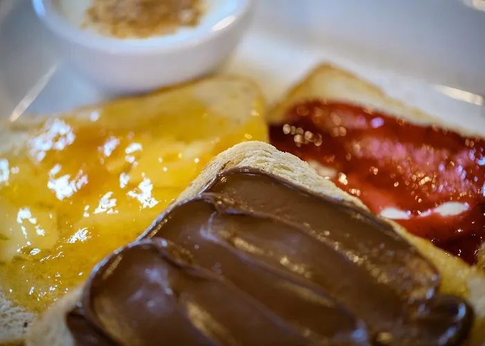 Eco Rooms&breakfast Tirano