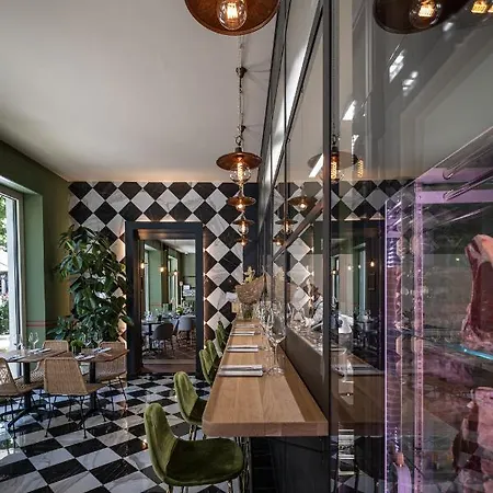 Eco Rooms&breakfast * Tirano