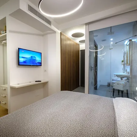 Eco Rooms&breakfast Tirano